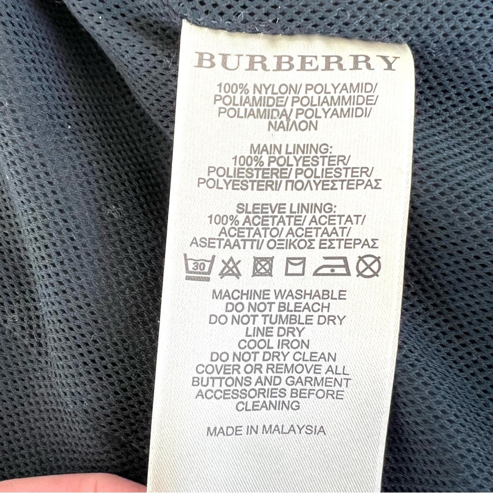 Burberry Black High-Collar Hooded Trench Jacket - Picture 13 of 16